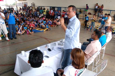 Escolinhas Esportivas atendem mais de 800 crianças em bairros da capital