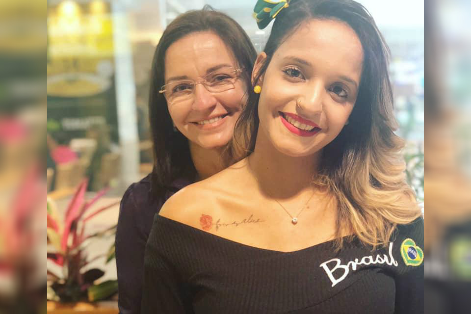 MISTÉRIO: Mãe denuncia que teve gêmeas, mas só recebeu um bebê