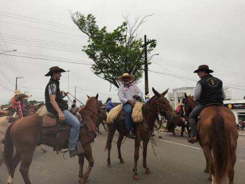 EXPOCOL: Começa hoje a Exposição Agropecuária de Colorado do Oeste