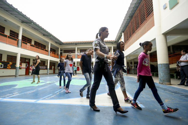 EDUCAÇÃO: MEC completa primeira capacitação para escolas cívico-militares