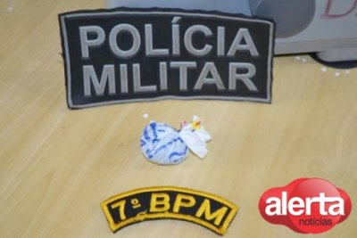 ARIQUEMES – Policia Militar apreende adolescentes com drogas