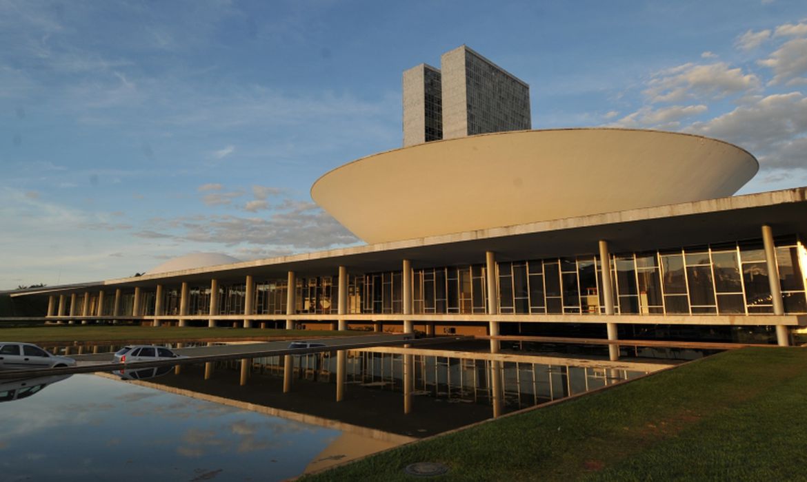 ACORDO: Senadores aprovam MP da renegociação de dívidas com a União