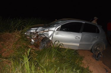 Motociclista tem braço e perna arrancados ao colidir com carro