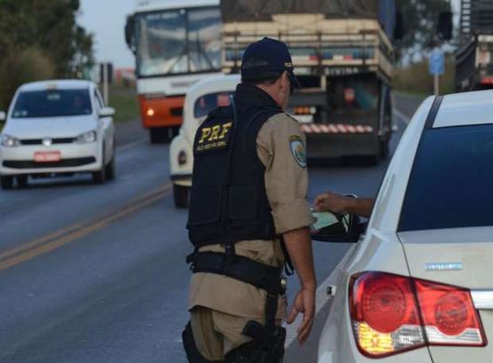 PRF registra queda em mortes em acidentes no fim de ano