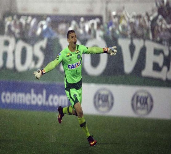 CBF pede que Chapecoense monte time e jogue com Atlético-MG