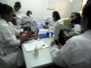 Semusa capacita agentes para trabalharem como microscopistas
