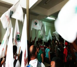 Manifestantes ocupam superintendência do IBAMA em Porto Velho