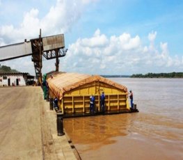 Bolívia faz 1ª exportação pelo Porto de Rondônia