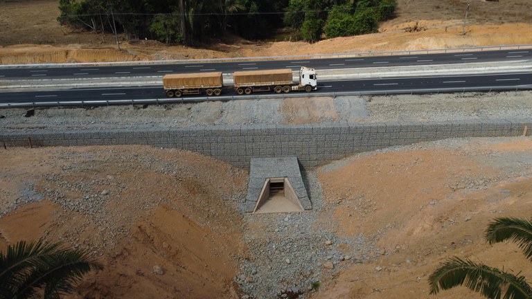 ITAPUÃ DO OESTE: DNIT conclui obra emergencial no km 582,4 da BR-364