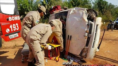 Policial Militar é vítima de grave acidente de trânsito na linha 180 