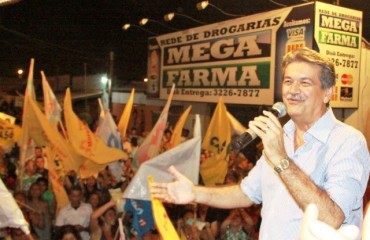 ELEIÇÕES 2010 – Cahulla realiza comício na capital - Confira agenda para sexta (01)