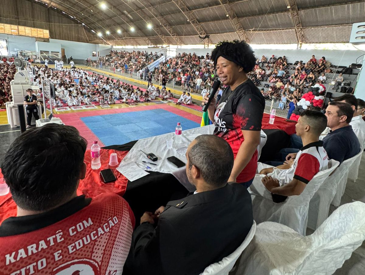 SILVIA CRISTINA: Deputada faz a abertura da 1ª Copa Champions Club de Karatê Interestilos