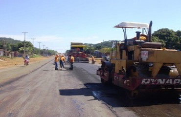 BR-429 - Asfalto é finalizado na área urbana de Costa Marques