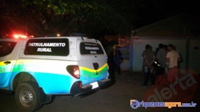 Homem é baleado em tentativa de roubo
