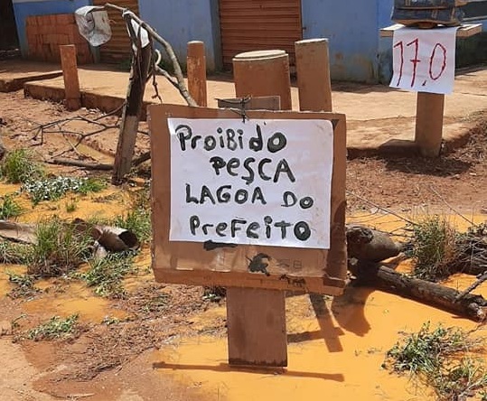 LAGOA DO PREFEITO: Comunidade da zona Leste protesta contra morosidade da prefeitura