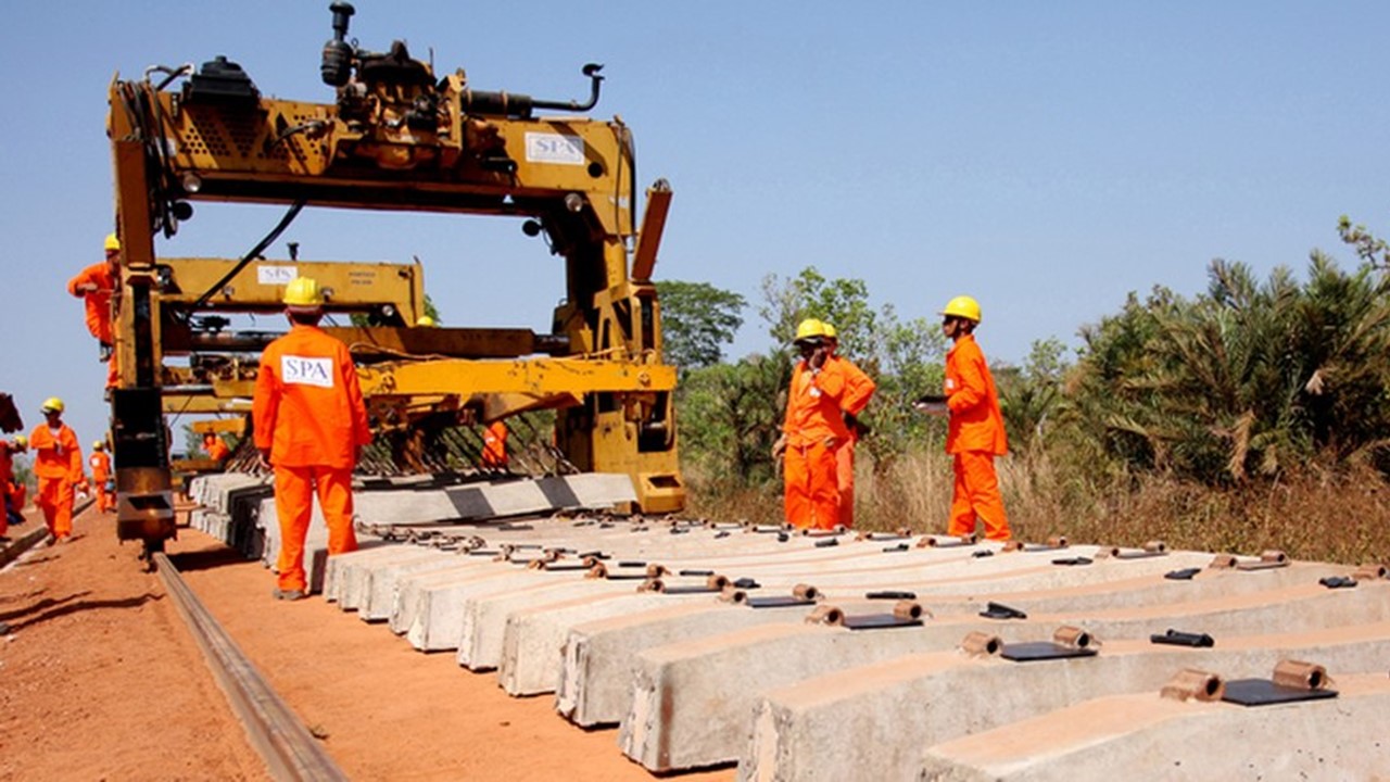 RO TERÁ UMA: Amazônia deve receber 13 corredores de ferrovias para encurtar as exportações