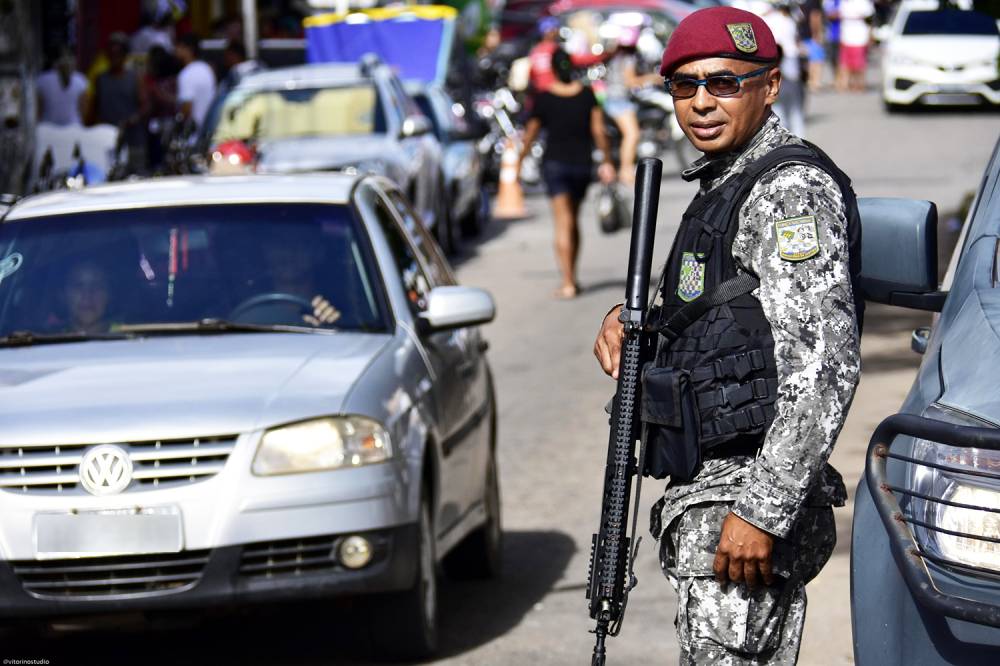 Forças Armadas iniciam patrulhamento nas ruas de Natal