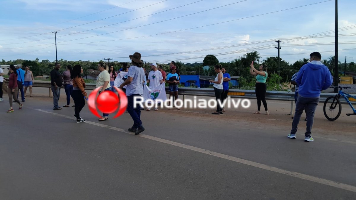PROTESTO: Moradores interditam BR-364 em Candeias do Jamari  - VÍDEO 