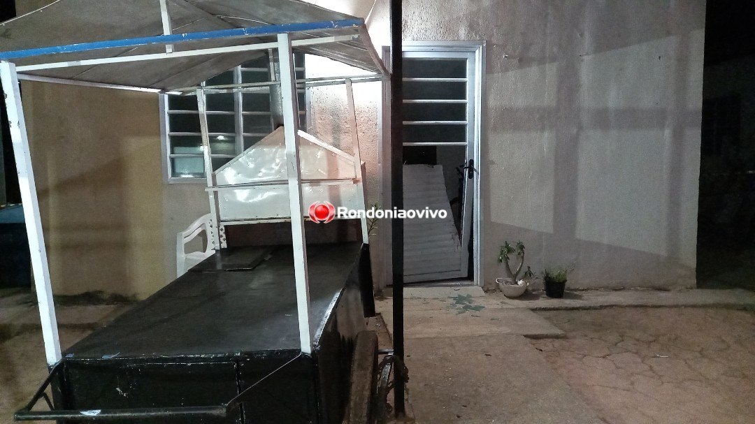 VÍDEO: Jovem tem casa invadida e é morto com tiros na cabeça no Cristal da Calama
