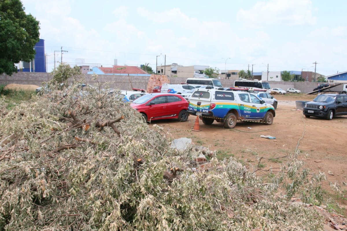 PARLAMENTAR: Deputado Eyder Brasil vistoria obras de construção do 5º BPM