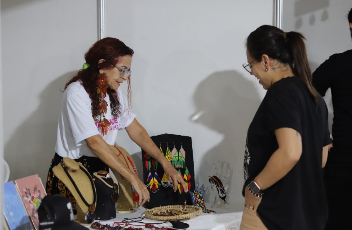 IEDA CHAVES: Deputada destina verba ao Festival Empreende Mulheres BVQQ 