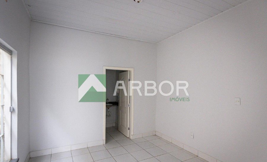 IMÓVEL: Ponto comercial de 122m² pronto para operar no Centro de Porto Velho