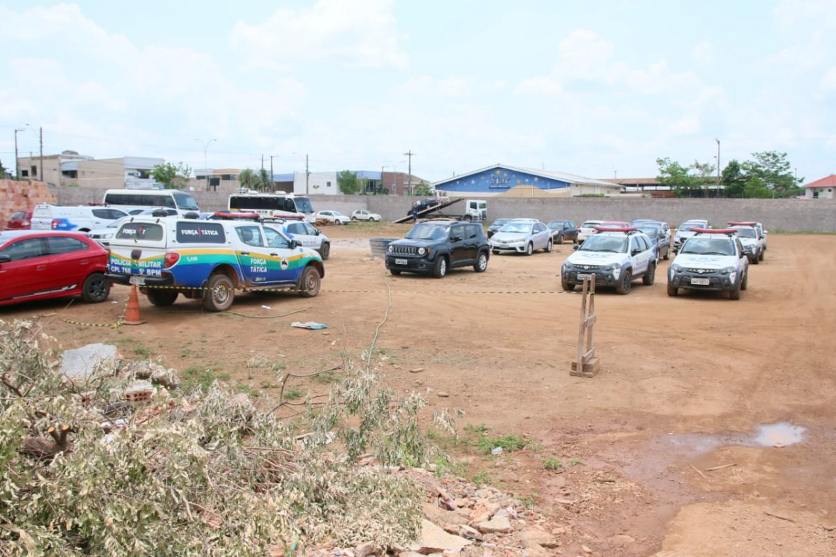 PARLAMENTAR: Deputado Eyder Brasil vistoria obras de construção do 5º BPM