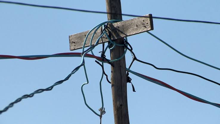 FURTO: Homem é preso fazendo gato de 'energia' em condomínio de Porto Velho