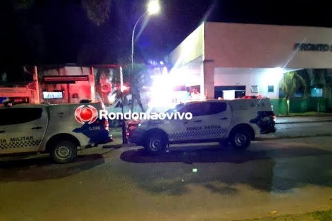 TIRO NO ROSTO: Jovem é vítima de bala perdida em festa de Réveill