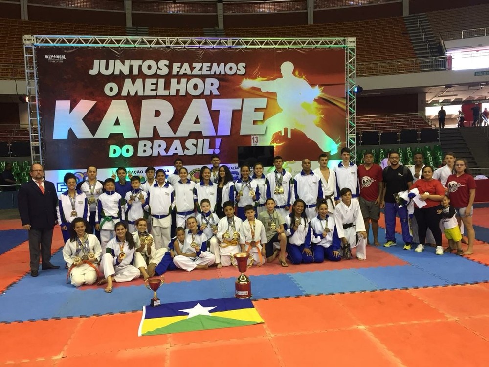 CONQUISTA: 'Atletas de grande potência', diz karateca que conquistou o 5º lugar no Open de Brasília