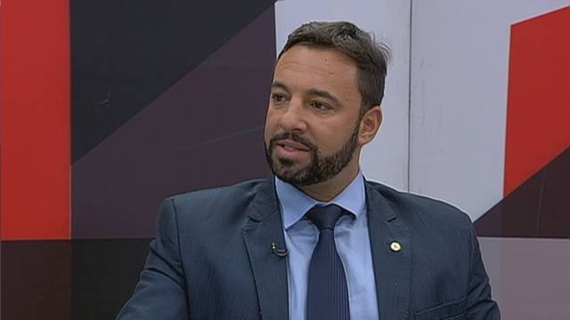 CONTÁGIO: Deputado da comitiva de Bolsonaro aos EUA testa positivo para o coranavírus