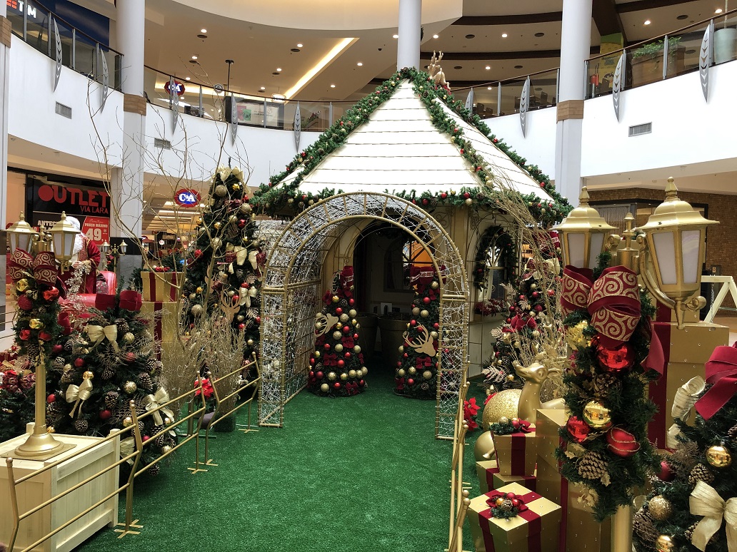 PORTO VELHO SHOPPING: Kira Garcez  e queima de fogos na pré-chegada do Papai Noel neste sábado