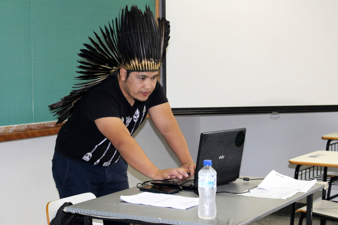 UNIR: Instituição seleciona candidatos para curso de Licenciatura Intercultural Indígena