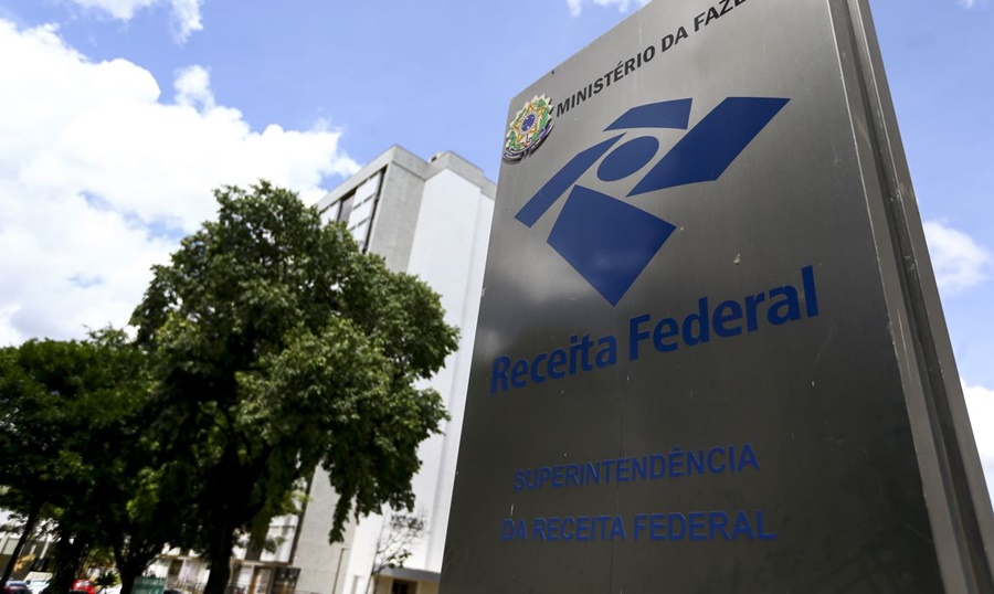 CONTRIBUINTES: Receita Federal credita valores de lote residual do Imposto de Renda