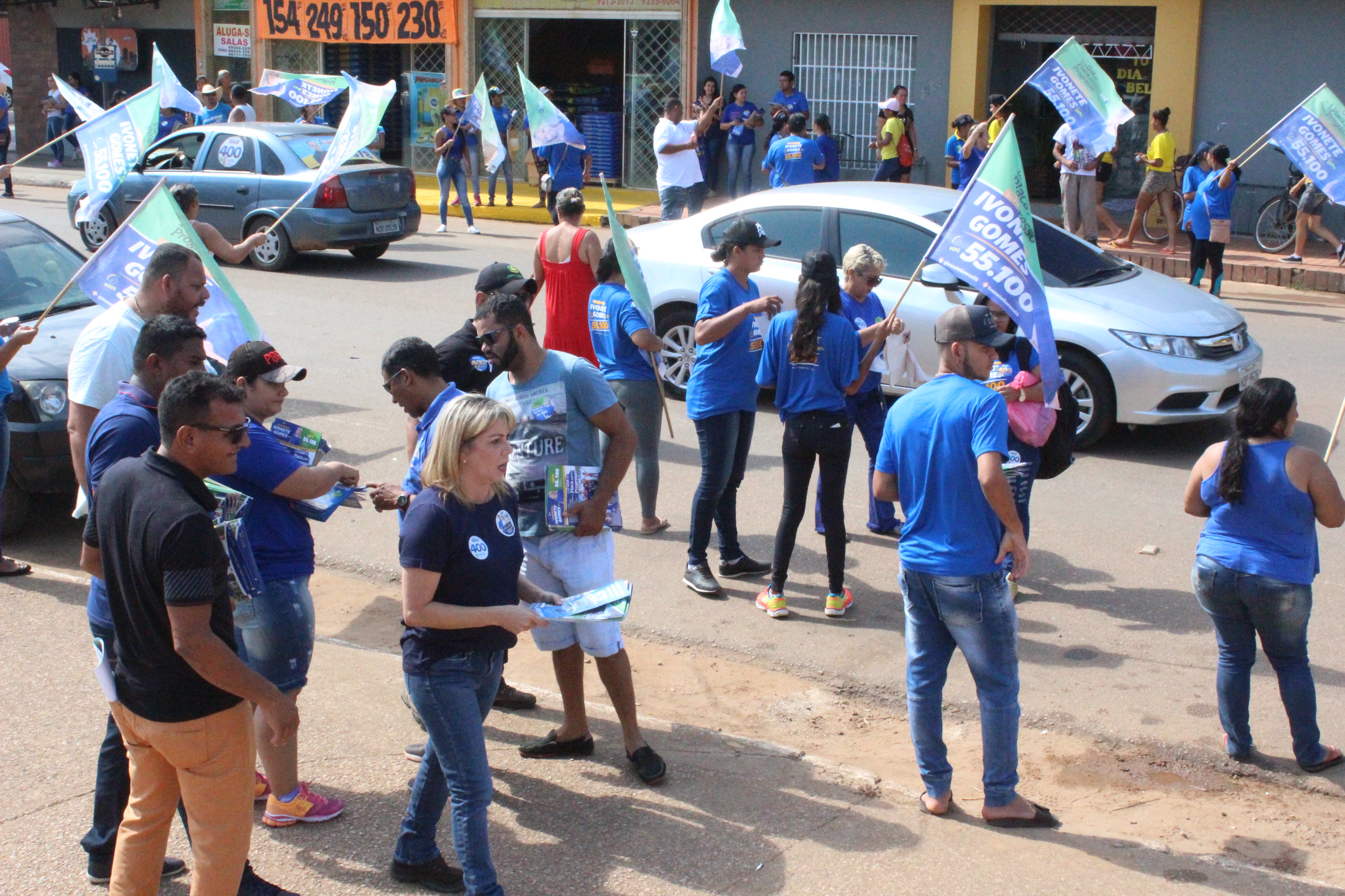 INTERAÇÃO: Ivonete Gomes participa de caminhada na zona Sul da Capital