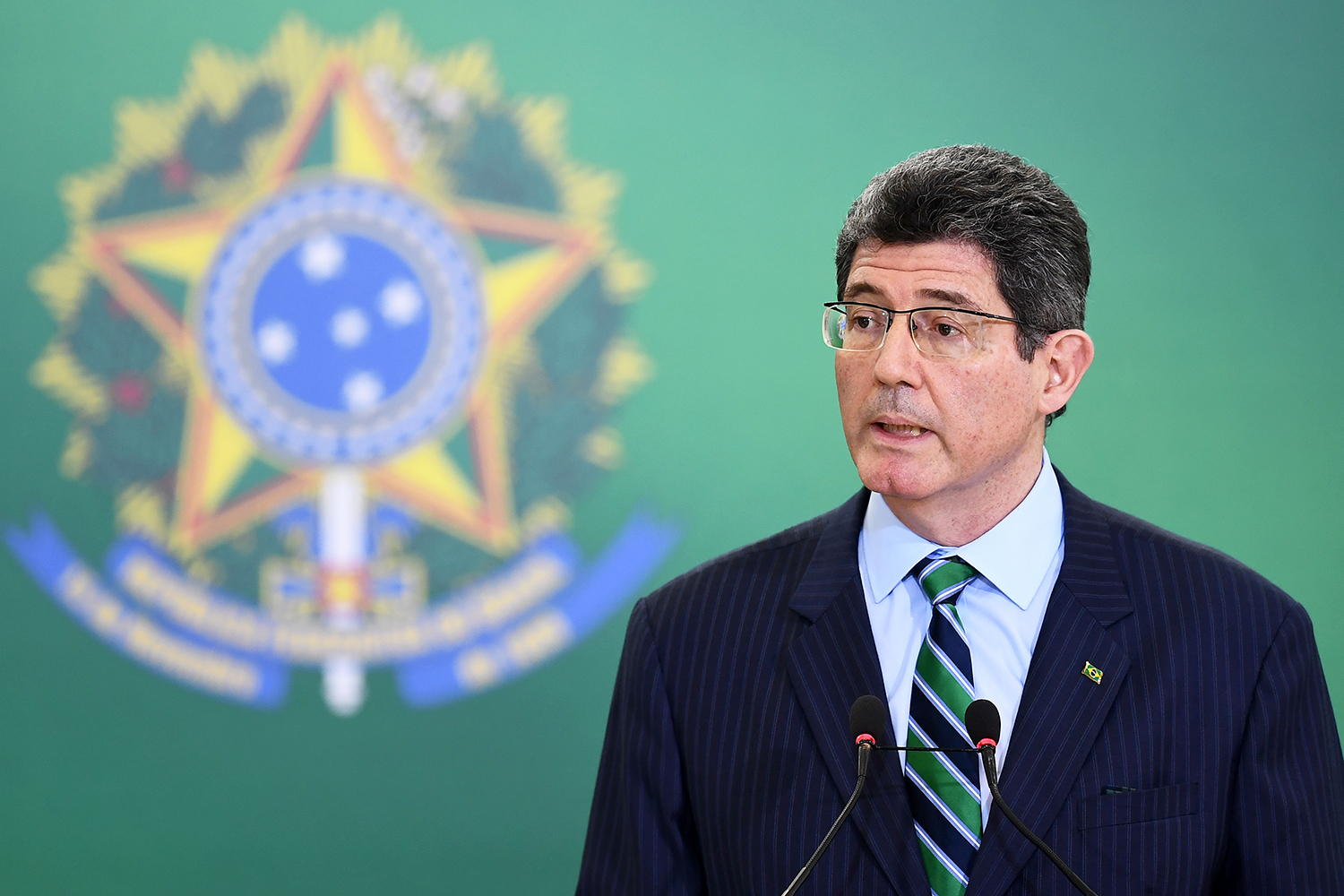 GOVERNO: Joaquim Levy pede demissão da presidência do BNDES