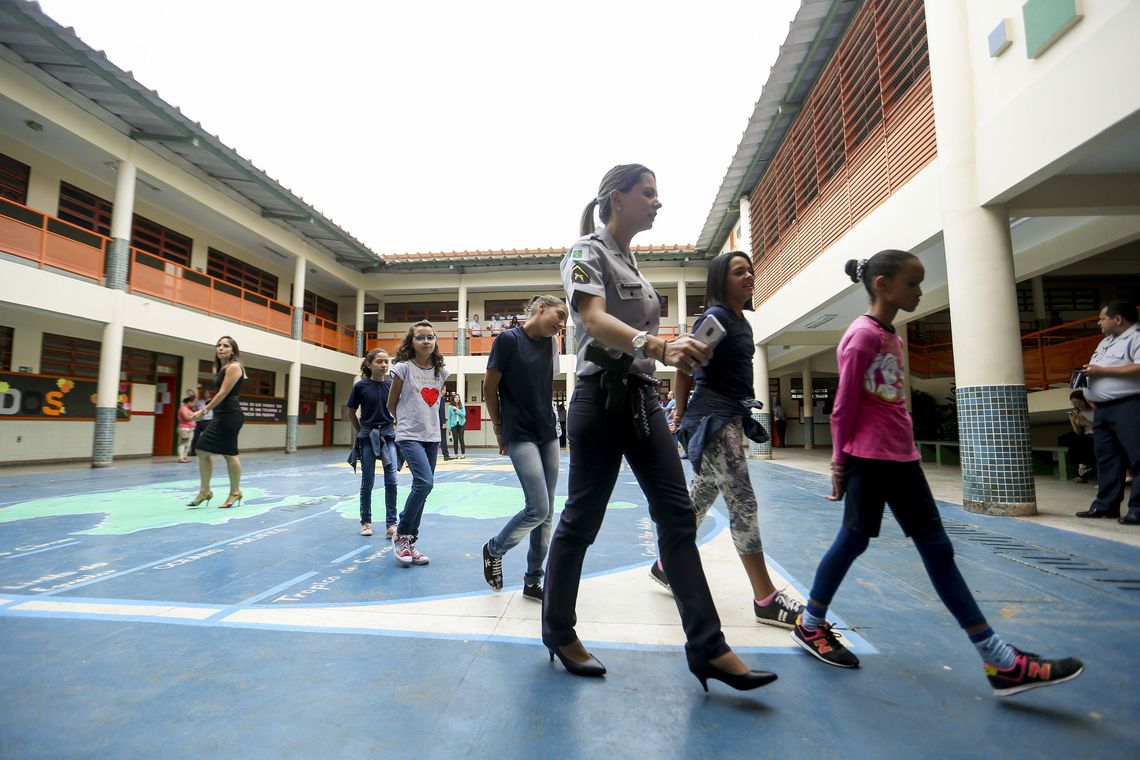 CÍVICO: MEC anuncia que três cidades de RO tiveram escolas incluídas no programa militar