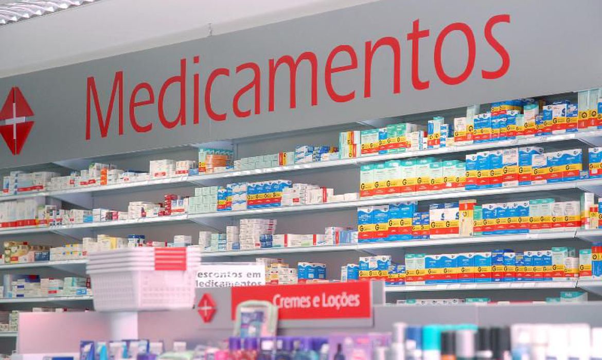 ALÍVIO: Senado aprova suspensão no aumento de preço de medicamentos em 2021