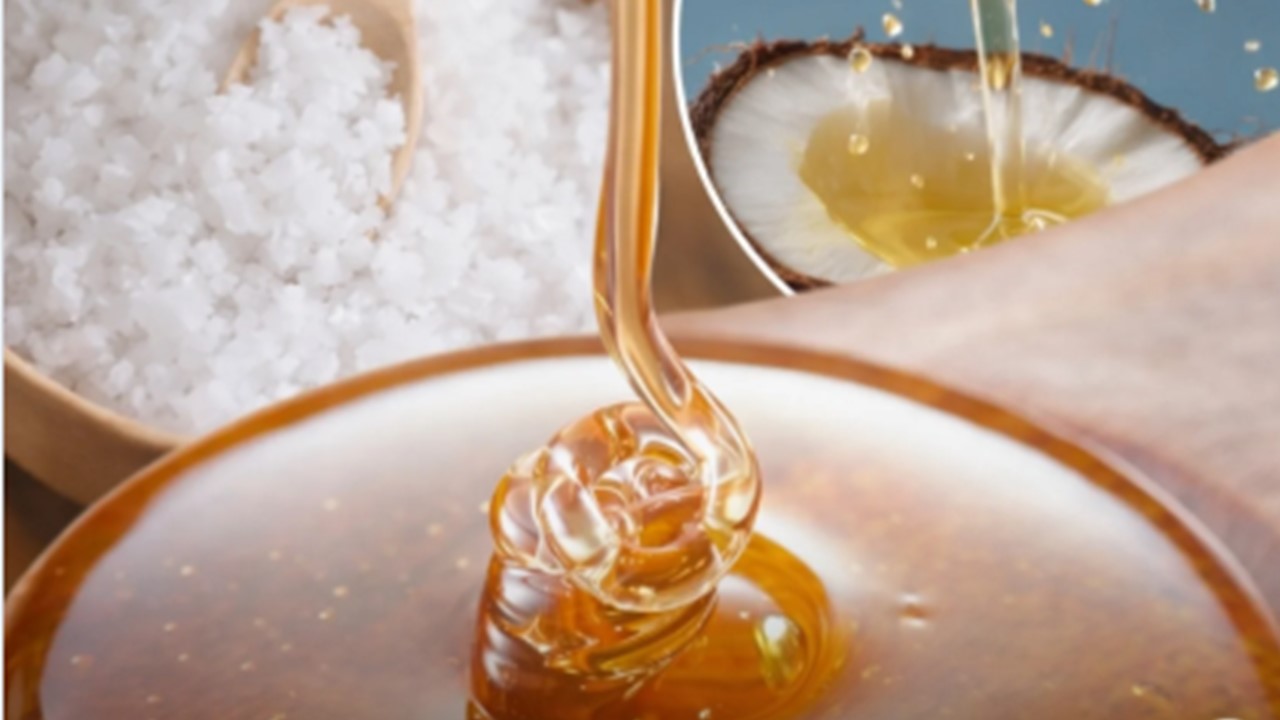 MEL COM SAL:  Bebida noturna para desacelerar antes de dormir