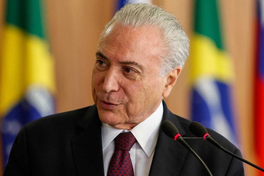 Temer concede primeiro indulto a transexuais presas