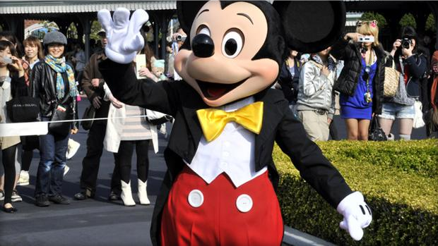 Mickey completa 90 anos e Disney prepara festa em todo mundo