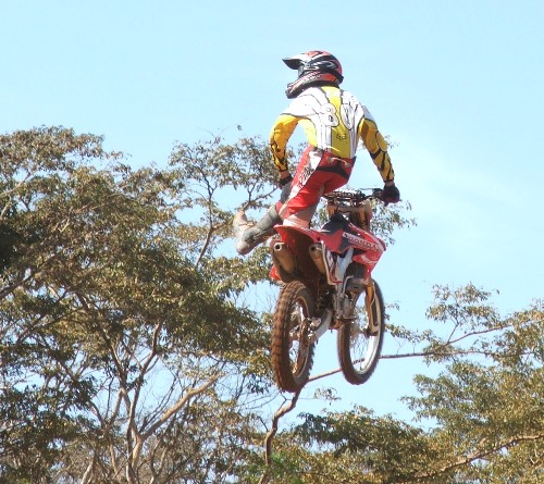 Tudo pronto para abertura oficial do Motocross neste domingo