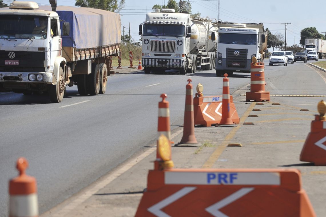 TRANSPORTE: ANTT terá canal eletrônico para receber denúncias de caminhoneiros