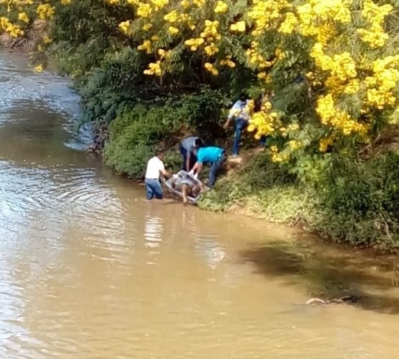 DECOMPOSIÇÃO: Corpo de mulher é encontrado boiando no rio Piarara