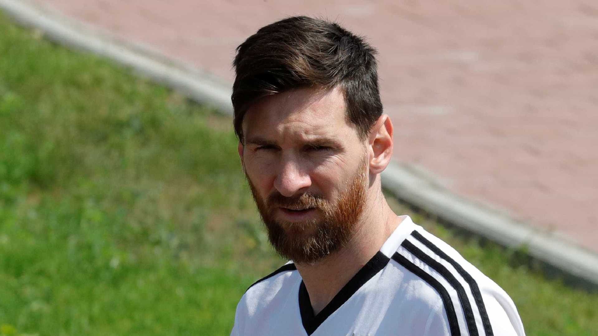 PREOCUPAÇÃO: Com Messi abatido, Argentina faz planos para reanimar craque 