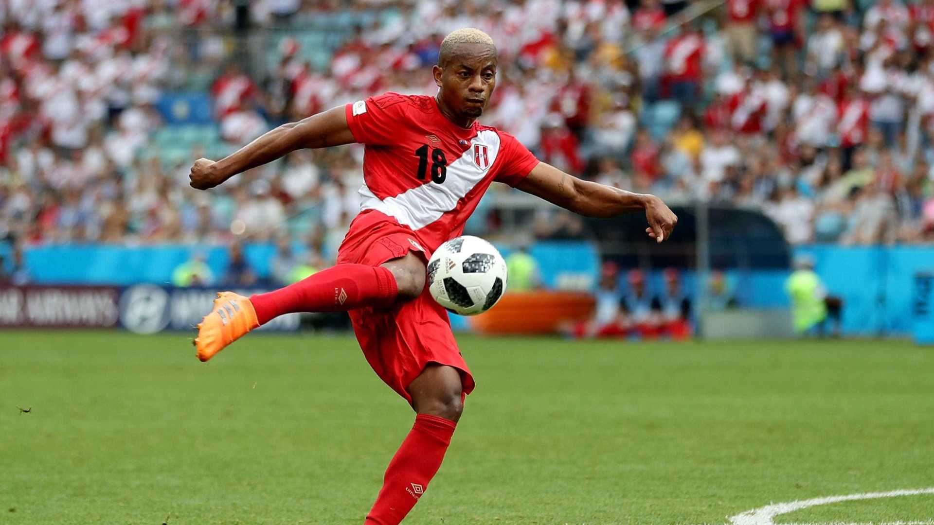 ADEUS COM FESTA: Guerrero desencanta, e Peru se despede da Copa com vitória sobre a Austrália