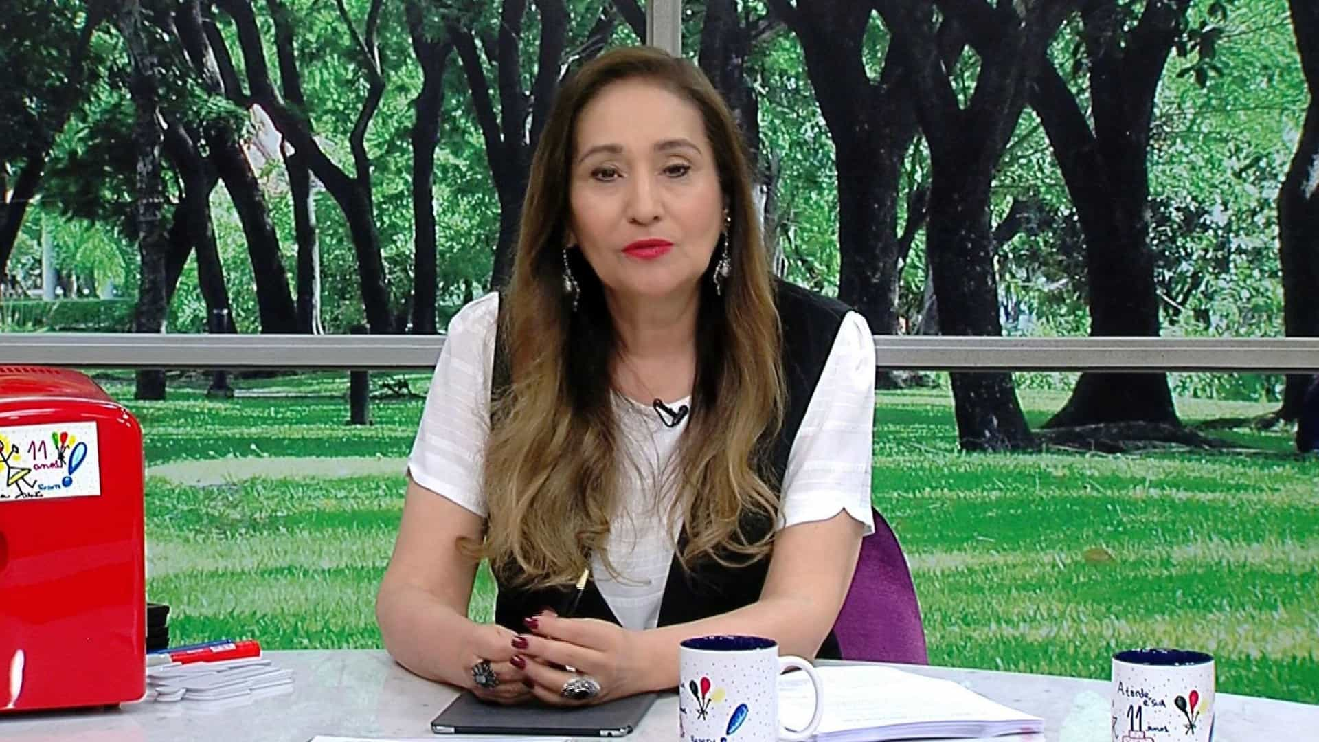 POLÊMICA! Sonia Abrão detona Evaristo Costa: 'Desempregado e rei das FakeNews'