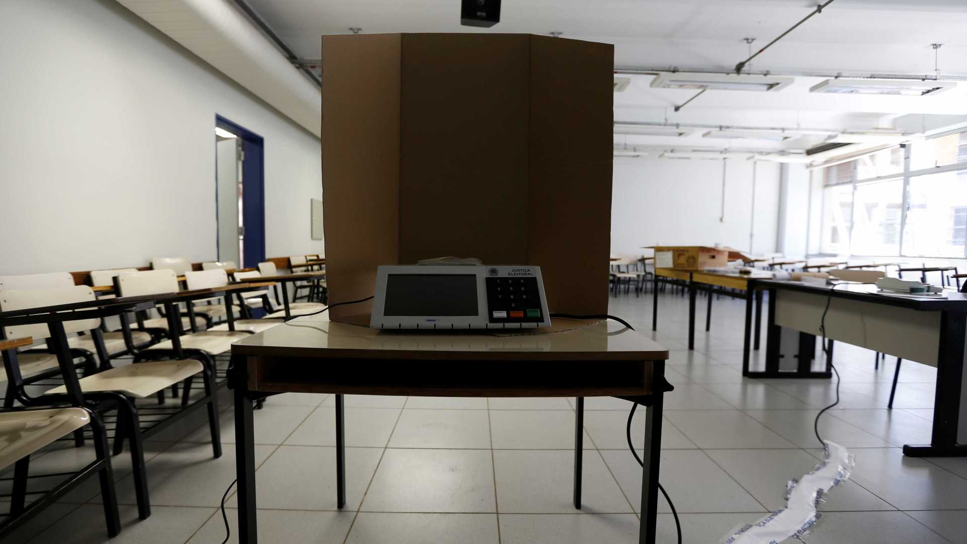 BALANÇO: Votação no exterior é encerrada em 16 países