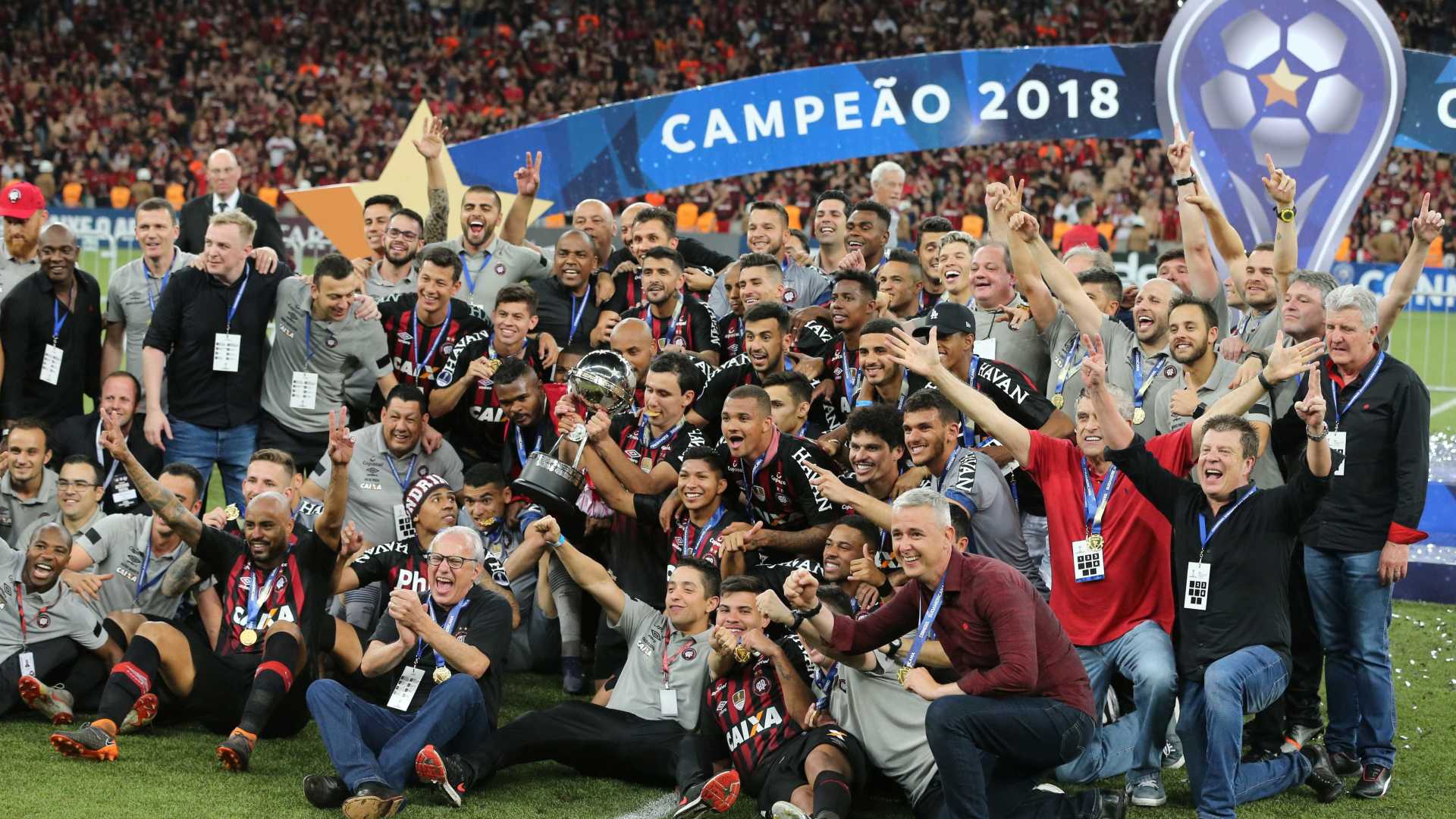 SUL-AMERICANA: Atlético-PR vence Junior nos pênaltis e leva 1º título internacional