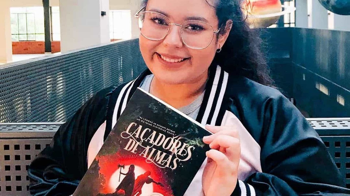 LITERATURA : Autora infantojuvenil aposta na magia ao lançar Harry Potter à brasileira